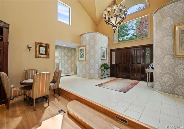 5th image of 45 Coves Run, Syosset, NY 11791 | MLS# 988558