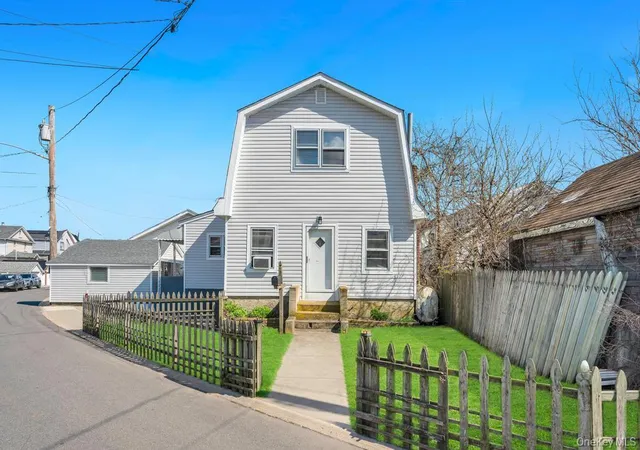 Photo 1 of Single family home for sale at 64 West Ave, Hempstead, NY 11559 | MLS# 988612 | Listing updated on 2026-07-01