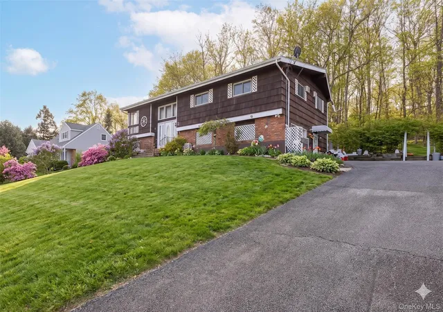 4th image of 75 Tennyson Dr, Nanuet, NY 10954 | MLS# 988659