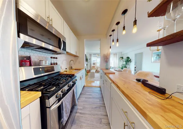 5th image of 4 Fordham Hill Oval #8C, Bronx, NY 10468 | MLS# 988670