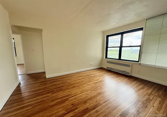 2nd image of 112-25 34 Ave #6H, New York, NY 11368 | MLS# 988768