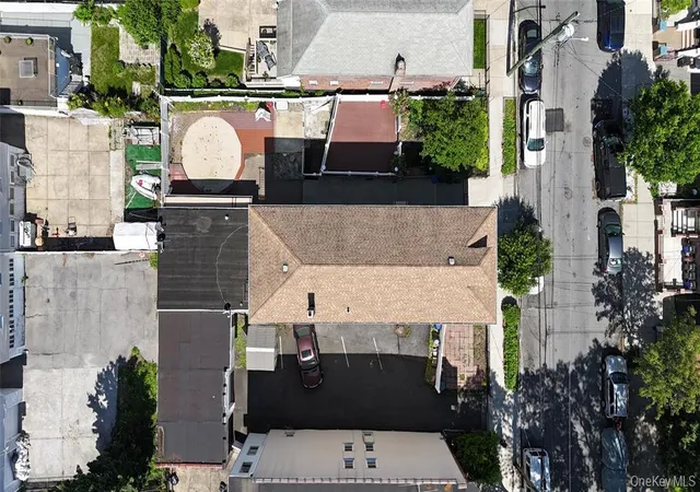Photo 4 of Land for sale at 2877 Harrington Ave, New York, NY 10461 | MLS# 988785 | Listing updated on 2026-07-28