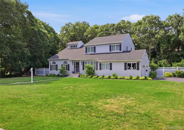 Photo 2 of Single family home for sale at 12 Deer Path, Brookhaven, NY 11967 | MLS# 988791 | Listing updated on 2026-08-29