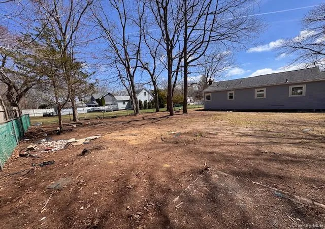 5th image of 529 Elder Ln, Ronkonkoma, NY 11779 | MLS# 988839