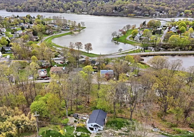 2nd image of 77 Montrose Dr, Kent, NY 10512 | MLS# 988852