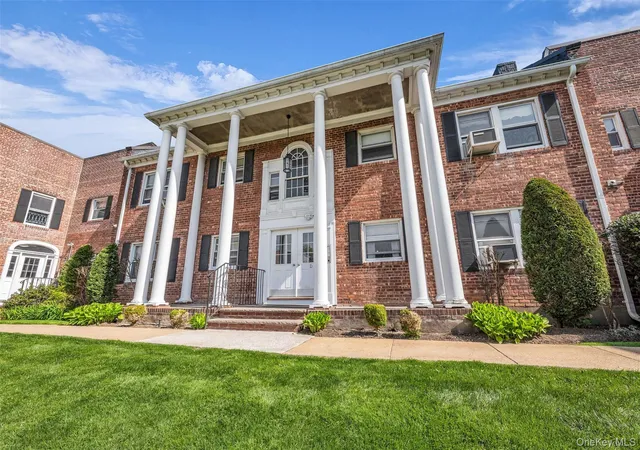 1st image of 261 Central Ave #D1, Hempstead, NY 11559 | MLS# 988889