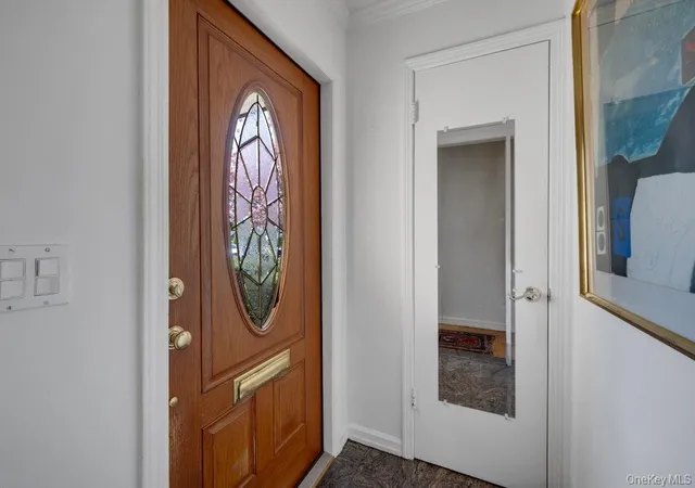 3rd image of 16 Ria Dr, White Plains, NY 10605 | MLS# 988911