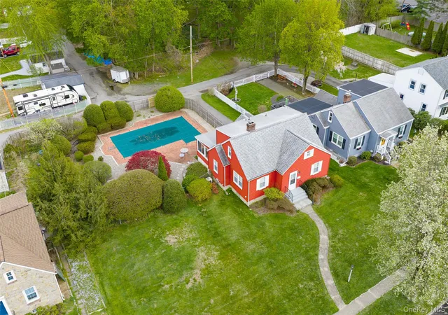 3rd image of 31 Kingston Ave, Poughkeepsie, NY 12603 | MLS# 988938