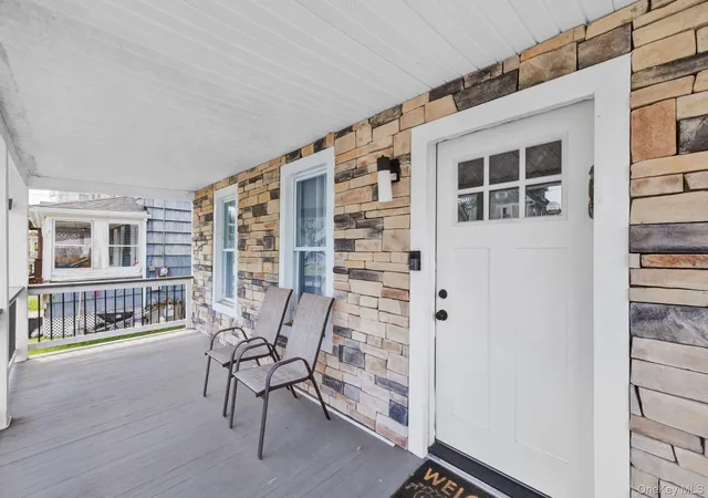 3rd image of 9 Chestnut St, Middletown, NY 10940 | MLS# 988951