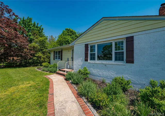 2nd image of 27 Sunset Ave, East Quogue, NY 11942 | MLS# 988955