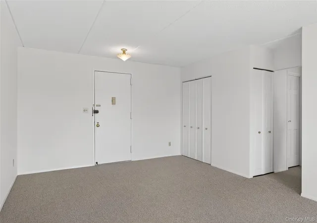 Photo 4 of Sale Pending at 175 Maple Ave #3G, North Hempstead, NY 11590 | MLS# 988965 | Listing updated on 2026-10-08
