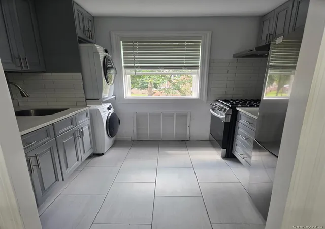 Photo 3 of Condo for sale at 224 14 Kingsbury Ave #B, New York, NY 11364 | MLS# 988967 | Listing updated on 2026-09-05
