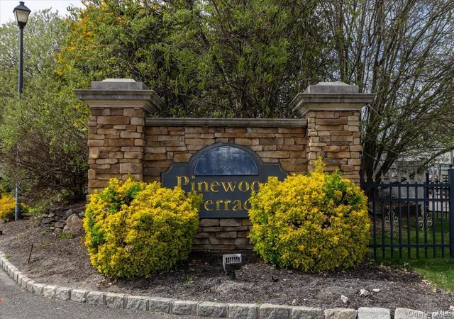 3rd image of 19 Terrace Ln, Brookhaven, NY 11772 | MLS# 988975