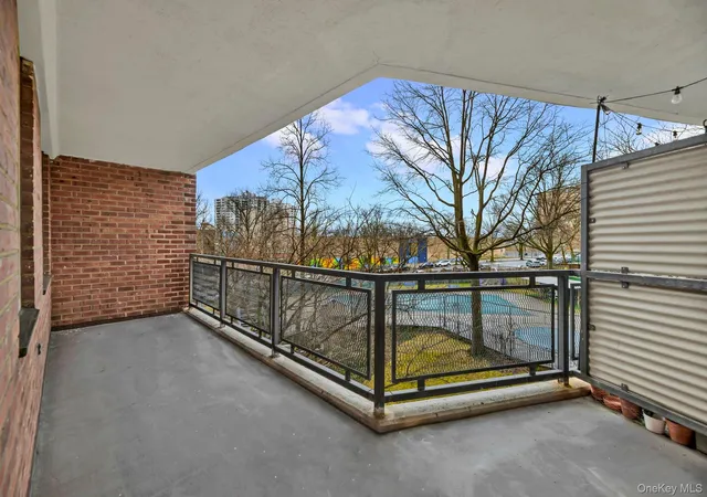 2nd image of 3777 Independence Ave 3777 Independence Ave #4J, Bronx, NY 10463 | MLS# 989011