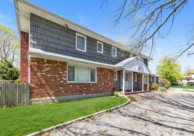 Photo 2 of Single family home for sale at 97 Birch Ln, Woodmere, NY 11598 | MLS# 989030 | Listing updated on 2026-06-25