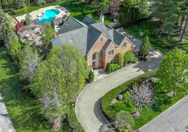 1st image of 4 Birdie Dr, Suffern, NY 10901 | MLS# 989093