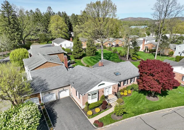 Photo 1 of Single family home for sale at 52 Jefferson Ln, Clarkstown, NY 10956 | MLS# 989135 | Listing updated on 2026-08-07