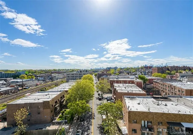 4th image of 4511 82Nd St, New York, NY 11373