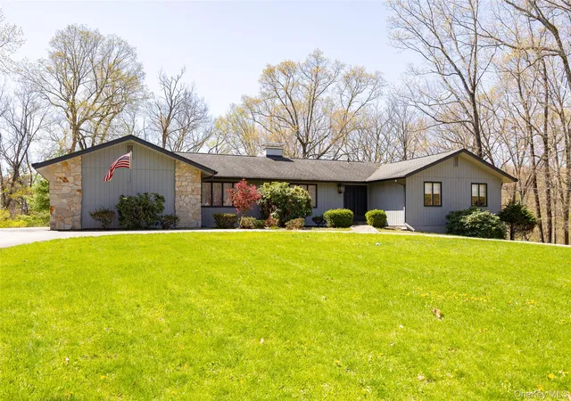1st image of 6 King Rd, Hopewell Junction, NY 12533 | MLS# 989205