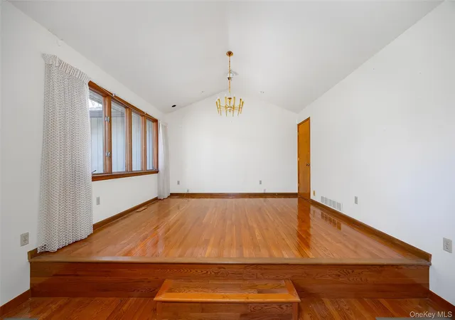 4th image of 6 King Rd, Hopewell Junction, NY 12533 | MLS# 989205