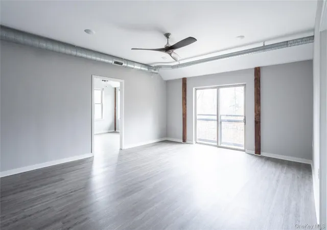 3rd image of 128 Vineyard Ave, Highland, NY 12528