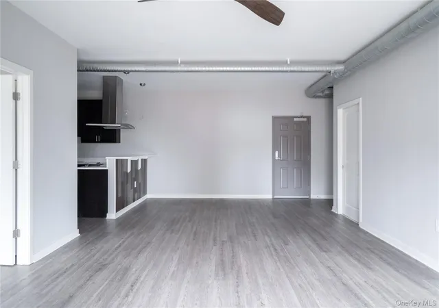 5th image of 128 Vineyard Ave, Highland, NY 12528
