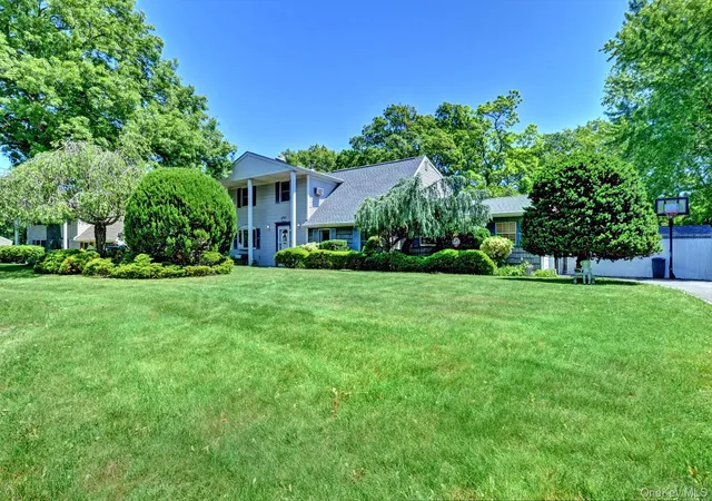 5th image of 21 Aspen St, Port Jefferson Station, NY 11776 | MLS# 989293