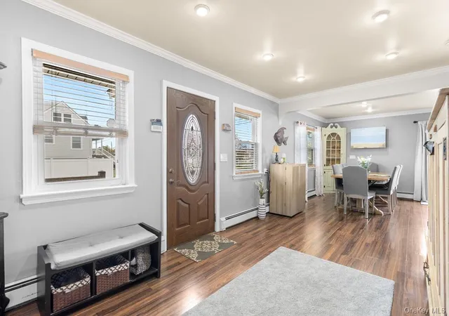 2nd image of 228 W Riviera Dr, Babylon, NY 11757 | MLS# 989295