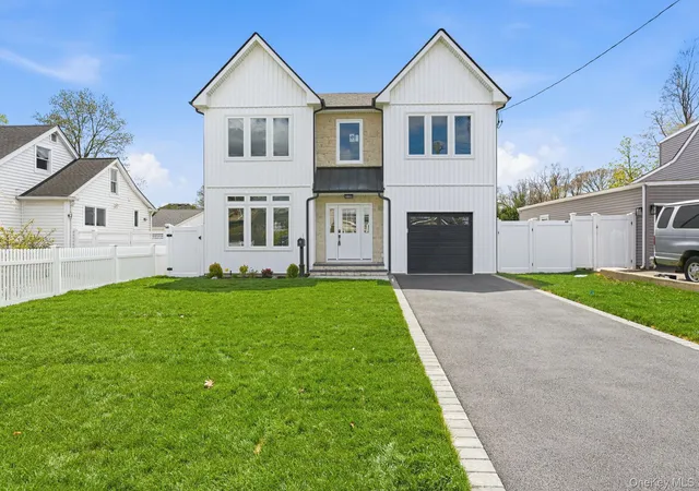 1st image of 3690 Lufberry Ave, Hempstead, NY 11793 | MLS# 989296