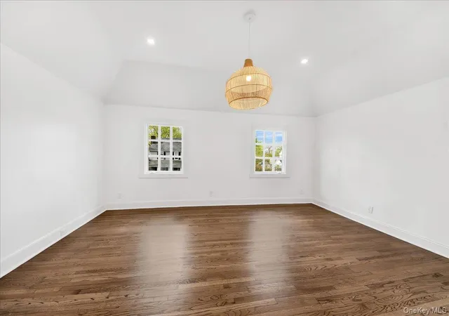 3rd image of 7 Fernwood Ave, Rye City, NY 10580 | MLS# 989442