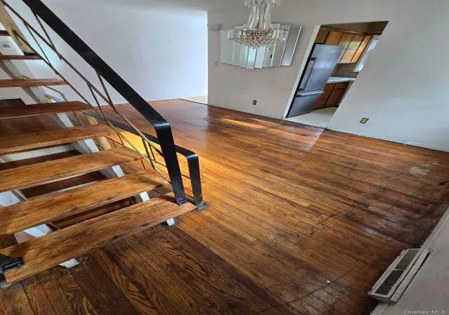 Listing Photo 4 - Condo for sale in building located at 1611 Plainview Ave, New York, NY 11691 - Unit #0