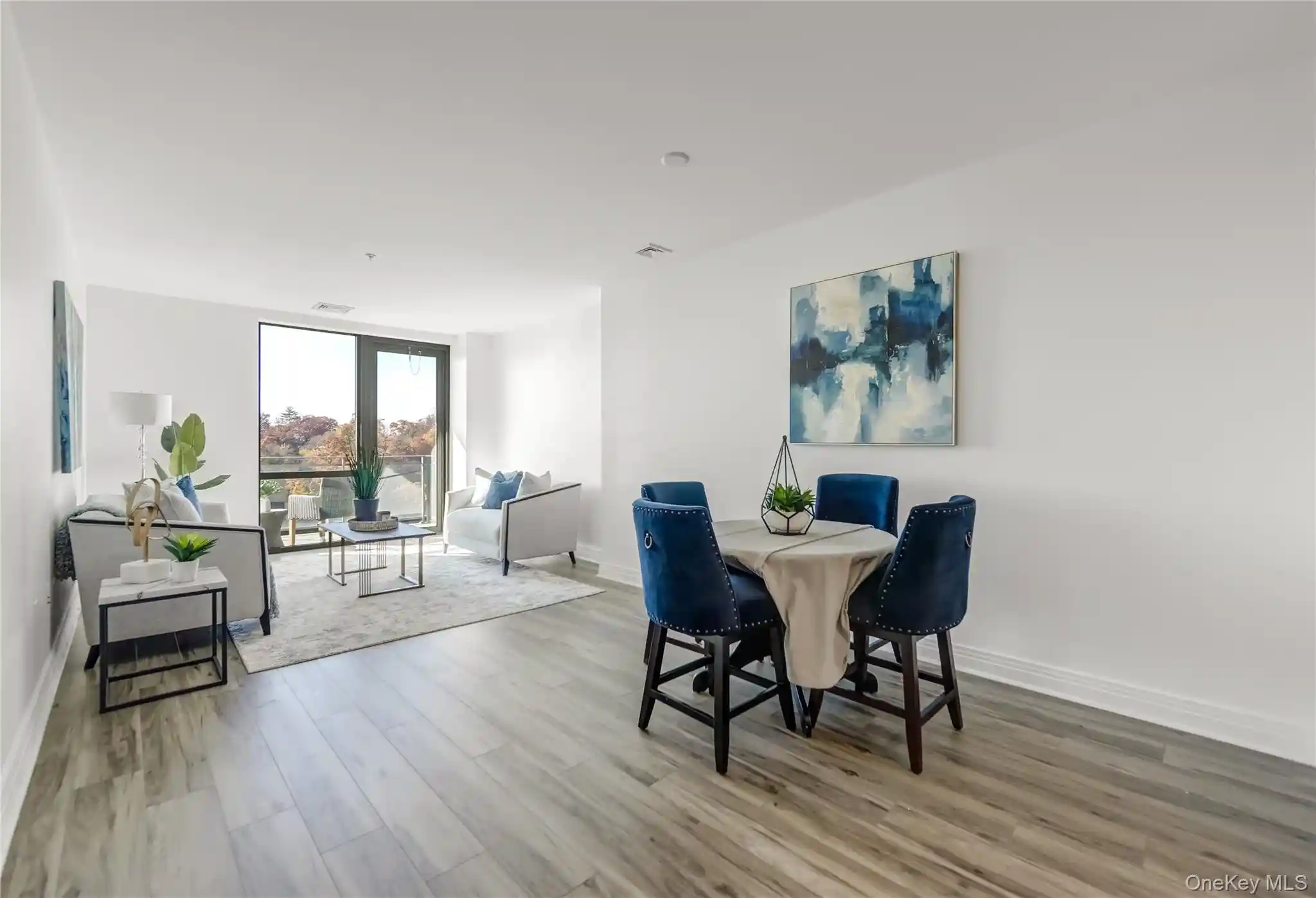 Listing Photo 2 - Condo for sale in 701 Ridge Hl Blvd located at 701 Ridge Hl Blvd, Yonkers, NY 10710 - Unit #9C