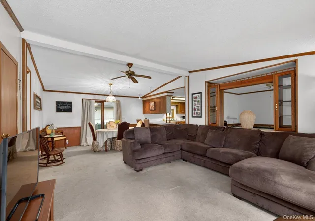 4th image of 638 Fresh Pond Ave, Riverhead, NY 11933