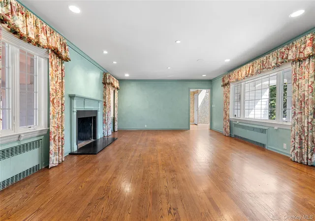 5th image of 2 Hickory Hill, Roslyn, NY 11576 | MLS# 989479