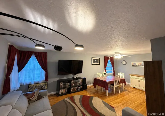 4th image of 76 Jay Rd, Brookhaven, NY 11720 | MLS# 989519