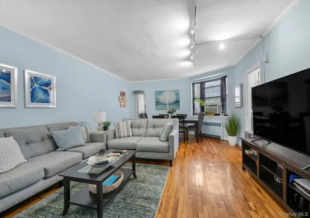 4th image of 58 Grace Ave, Great Neck, NY 11030