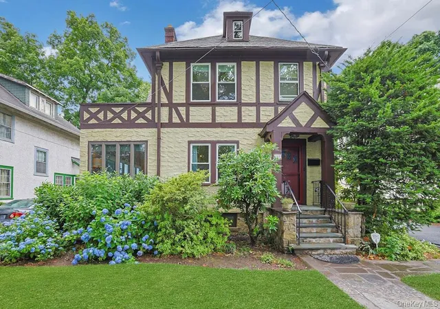 1st image of 541 Second Ave, Pelham, NY 10803 | MLS# 989597