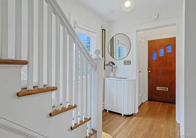 4th image of 541 Second Ave, Pelham, NY 10803 | MLS# 989597