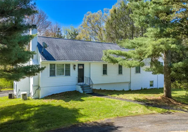 2nd image of 103 S Harmony Hill Rd, Pawling, NY 12564 | MLS# 989668