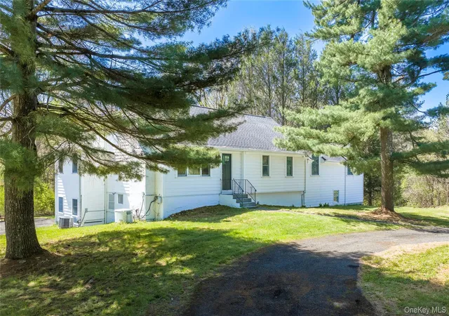 3rd image of 103 S Harmony Hill Rd, Pawling, NY 12564 | MLS# 989668