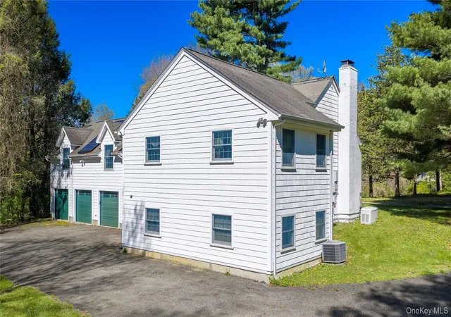4th image of 103 S Harmony Hill Rd, Pawling, NY 12564 | MLS# 989668
