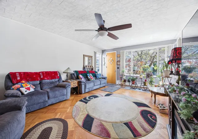 Photo 4 of Sale Pending at 7824 86th Street, Glendale, NY 11385 | MLS# 989673 | Listing updated on 2026-06-12