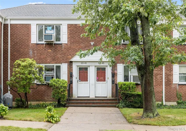 Condo for sale at 221-43 Manor Rd, Queens Village, NY 11427 | MLS# 989852