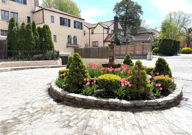 1st image of 215 Middle Neck Rd, North Hempstead, NY 11021