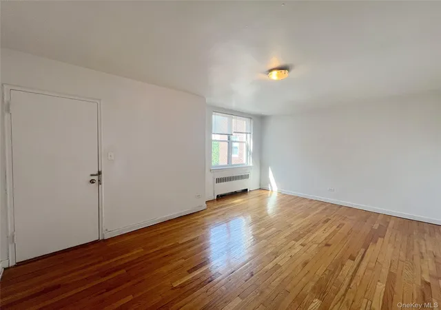 4th image of 3011 Parsons Blvd, New York, NY 11354