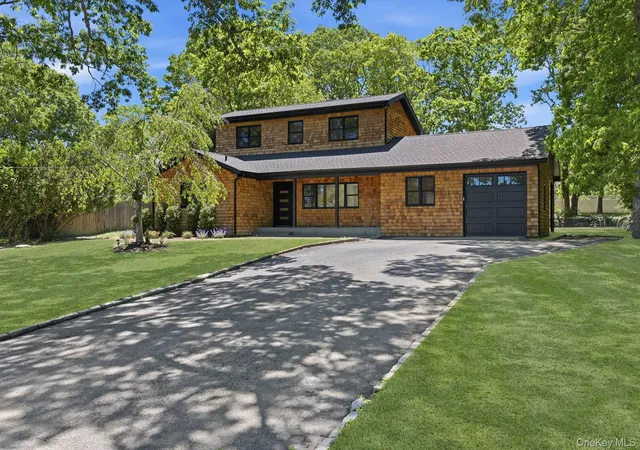 2nd image of 7 Mortimer St, Southampton, NY 11978 | MLS# 989909