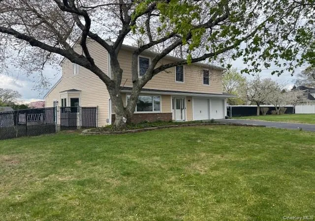 Photo 2 of Sale Pending at 24 Moriches Rd, Brookhaven, NY 11755 | MLS# 989911 | Listing updated on 2026-05-28