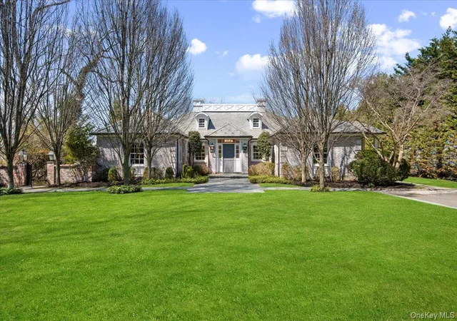 2nd image of 516 Centre Island Rd, Oyster Bay, NY 11771 | MLS# 989973