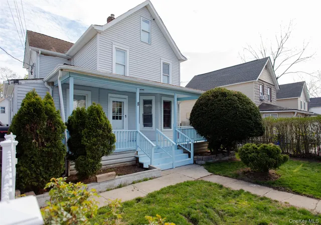 27th image of 8 Brightside Ave, Islip, NY 11722 | MLS# 990030