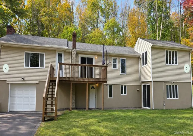 Photo 1 of Single family home for sale at 14 Andrew Paye Rd, Lumberland, NY 12770 | MLS# 990053 | Listing updated on 2026-10-12